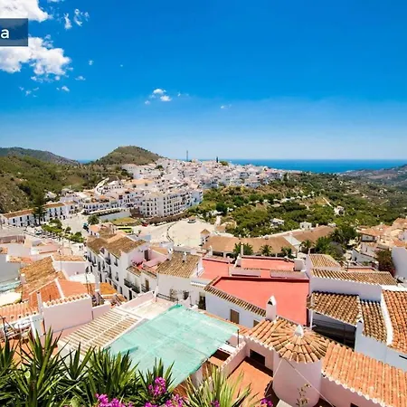 Aurora Nerja